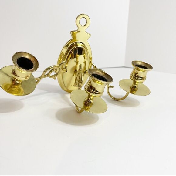 Lot of Brass wall candle holders one triple, one pair and one single - Picture 4 of 11